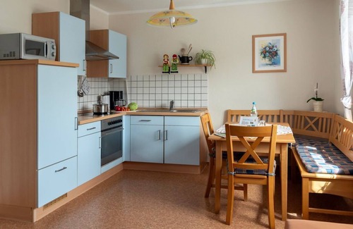 Loogh Apartamento | 4-bed vacation apartment "Igelheim" - Ferienhof An der Lay