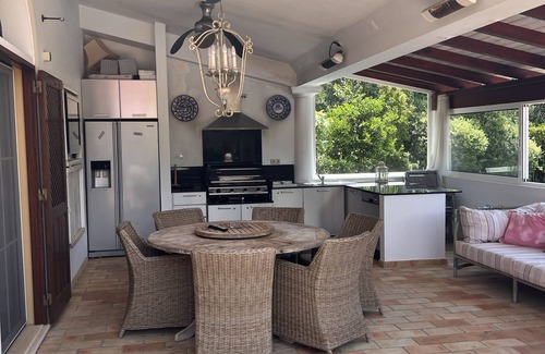 Almancil Villa | Oferta especial del 13 al 27 de julio AHORRE € 1.900 por semana