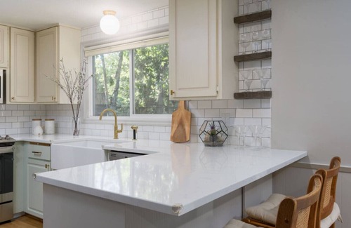 Central Oregon Casa | 4 bedrm close to University, Stadium; Private yard