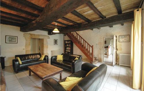 Saint-Germain-de-la-Riviere Casa | 4 Bedroom Beautiful Home In St Germain