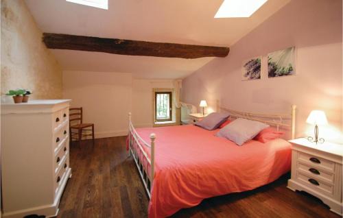 Saint-Germain-de-la-Riviere Casa | 4 Bedroom Beautiful Home In St Germain