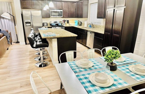 Fernley Casa | 4-Bedroom/2-Bath/Pet OK/Sleeps13