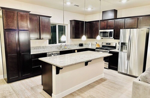 Fernley Casa | 4-Bedroom/2-Bath/Pet OK/Sleeps13