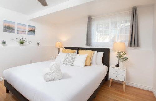 Middletown Casa | 4 Bedroom 2 Bath with Ocean View Hot Tub Parking