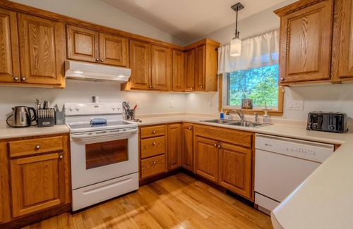 Frankfort Casa | 4 bedroom, 2 bathroom Home Perfect for a Family in Frankfort