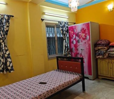Kolkata Apartamento | 4 Bedroom 3 Bathroom Fully AC Private Flat up to 14 People