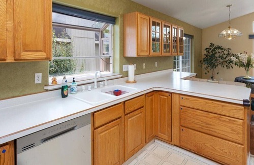 Huffman - O' Malley Casa | 4 Bedroom 3 Bathroom Home Near Golf Course and Zoo