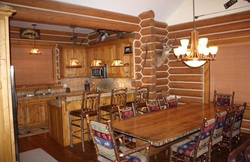 Victor Cabina | 4 dormitorios, 4. 5 baños lujosa cabaña de troncos - Teton Springs - Capacidad para 12 personas - Servicios completos
