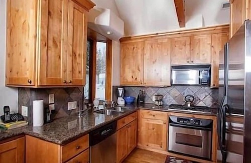 Aspen Casa | 4 BEDROOM 4 BATH HOME. ASPEN!