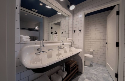 Florida Central Atlantic Coast Complejo | Evermore Bayfront Haven: 4-Bedroom Retreat