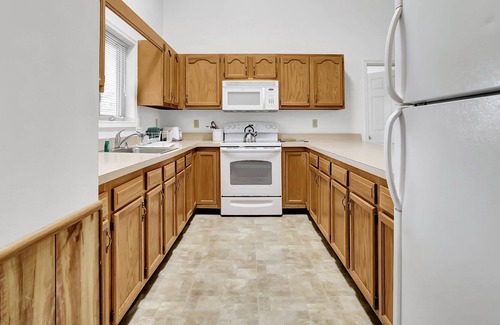 The Woods Cabaña | 4 Bedroom/4Bath Cottage
