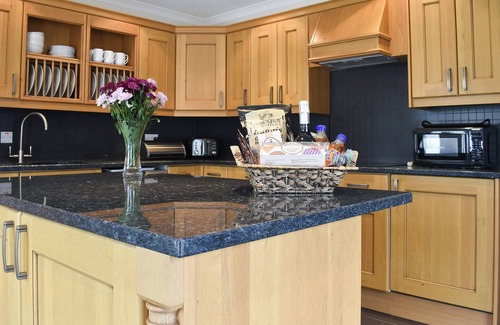 Ballindalloch Cabaña | Alojamiento de 4 habitaciones en Tomintoul, near Grantown-on-Spey