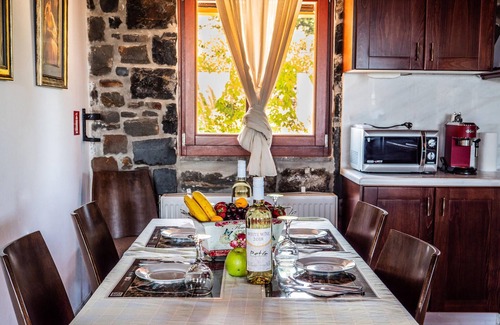 Milatos Casa | Alojamiento de 4 habitaciones en Milatos, Lasithi