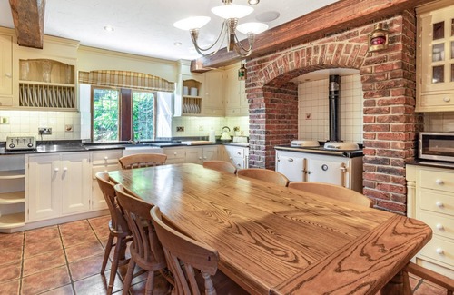 Woolley Moor Cabaña | 4 bedroom accommodation in Ashover, near Matlock