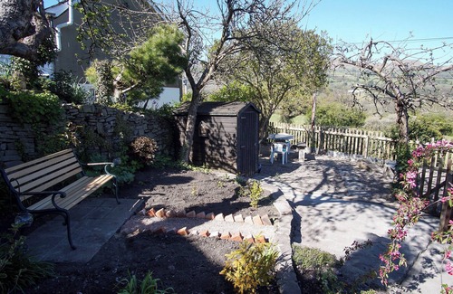 Llangattock Cabaña | Lovely cottage near Crickhowell, an ideal base for those looking to explore the area.