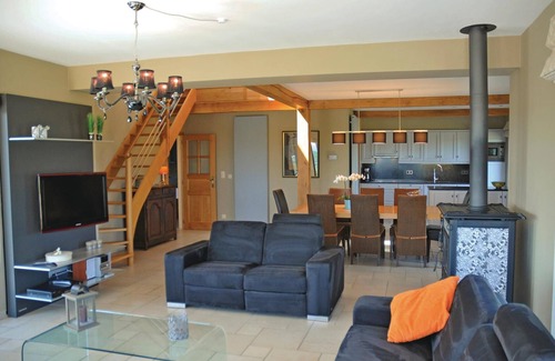 Somme-Leuze Casa | Alojamiento de 4 habitaciones en Somme-Leuze