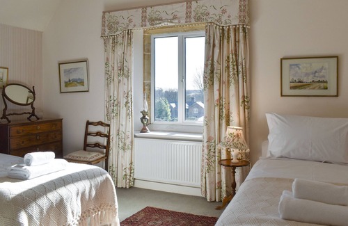 Dorchester Cabaña | 4 bedroom accommodation in Lower Bockhampton, near Dorchester