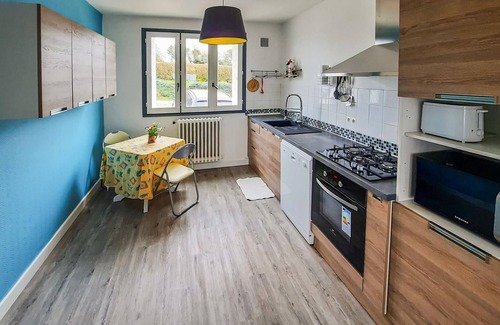 Plomodiern Casa | Alojamiento de 4 habitaciones en Plomodiern