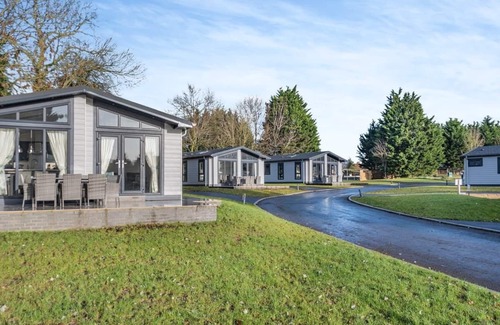 Great Coxwell Chalet De Esquí | Alojamiento de 4 habitaciones en Faringdon