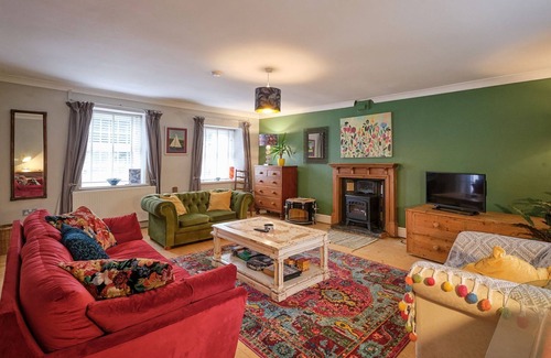 Talgarreg Cabaña | 4 bedroom accommodation in Talgarreg