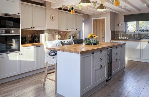 Stramshall Cabaña | Alojamiento de 4 habitaciones en Spath, near Uttoxeter