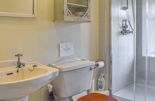 Holmrook Cabaña | 4 bedroom accommodation in Santon, near Holmrook