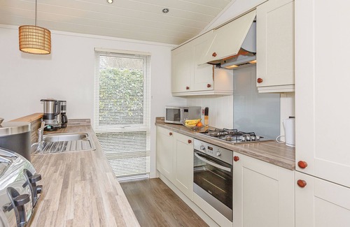 Llanasa Chalet De Esquí | Alojamiento de 4 habitaciones en Talacre, Holywell