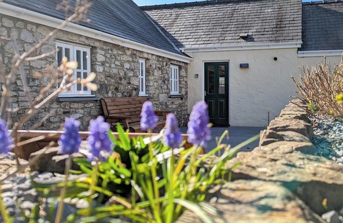 Landshipping Casa | 4 bedroom accommodation in Narberth
