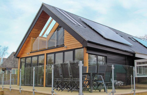 Wroxham Cabaña | Alojamiento de 4 habitaciones en Hoveton, near Wroxham