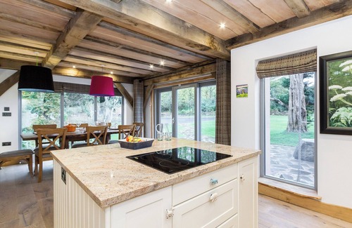 Largs Cabaña | Alojamiento de 4 habitaciones en Largs
