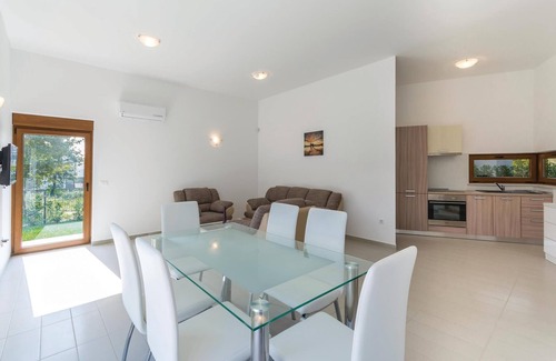 Buici Casa | Alojamiento de 4 habitaciones en Buici