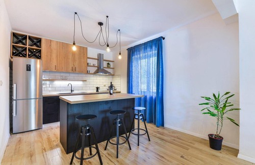 Tinj Casa | 4 bedroom accommodation in Tinj