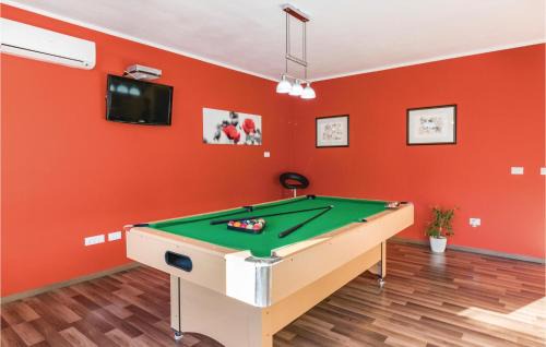 Valdebek Casa | 4 Bedroom Amazing Home In Pula