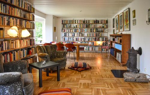 Simrishamn Casa | 4 Bedroom Amazing Home In Simrishamn