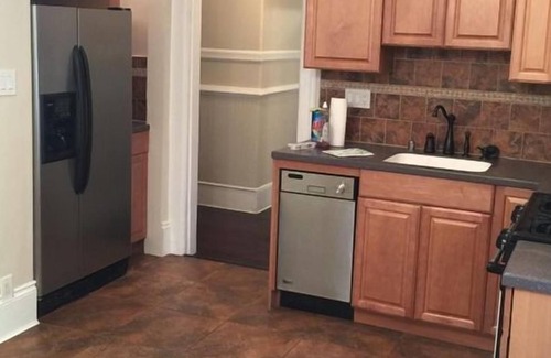 Lower Pacific Heights Apartamento | 4 Bedroom Apartment L-563423 by Houzlet