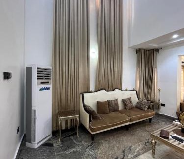 Ibadan Apartamento | 4 Bedroom Apartment In Oluyole