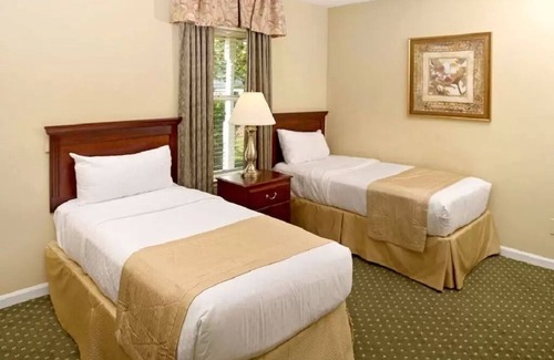 Berkeley Casa | 4 BEDROOM AT POWHATAN RESORT