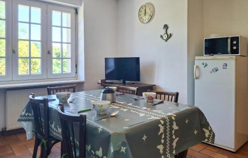 Plouigneau Casa | 4 Bedroom Awesome Home In Plouigneau