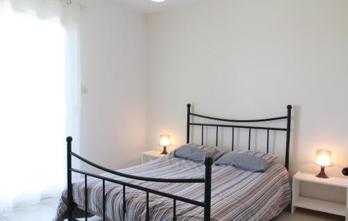 Apt Casa | 4 Bedroom Awesome Home In Apt
