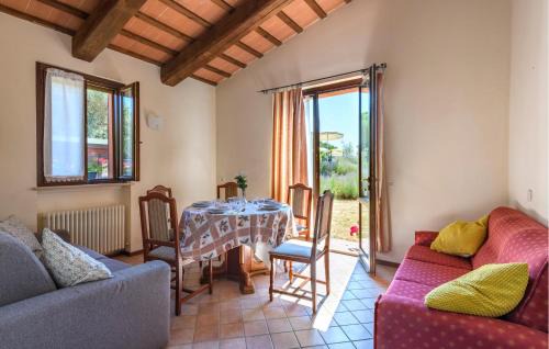 Urbania Casa | 4 Bedroom Awesome Home In Urbania
