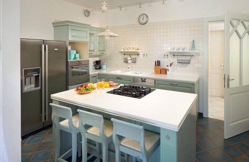 Lun Casa | Preciosa casa en Lun con cocina