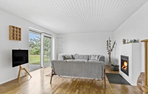 Oddesund Syd Casa | 4 Bedroom Beach Front Home In Thyholm