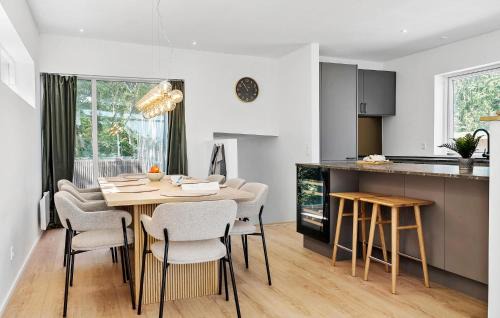 Hvidbjerg Strand Casa | 4 Bedroom Beach Front Home In Børkop