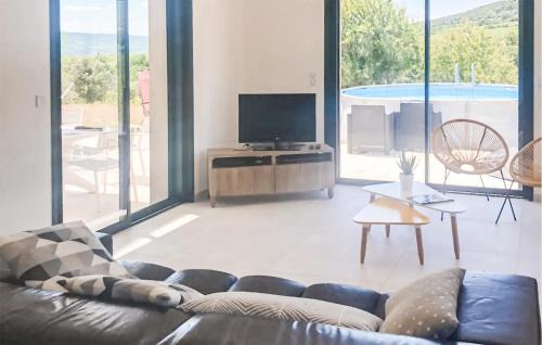 Vinsobres Casa | 4 Bedroom Beautiful Home In Vinsobres