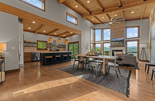 Bryson City Cabina | 4-bedroom cabin in beautiful Bryson City