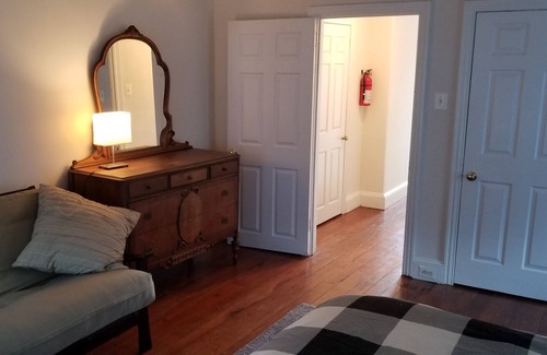 Manayunk Casa | 4 bedroom canal side town home Manayunk