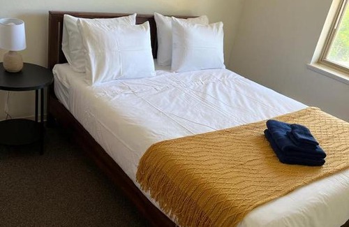 Platteville Apartamento | 4 Bedroom Condo - Platteville #5