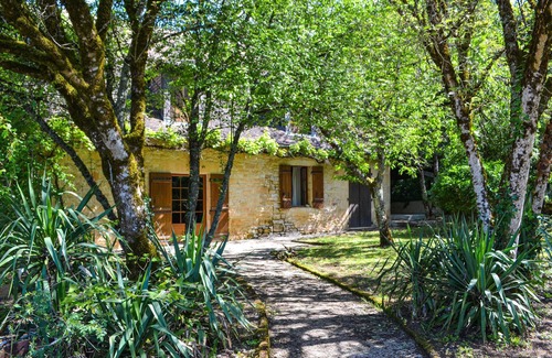 Saint-Rabier Casa | Acogedora casa de 4 dormitorios en.