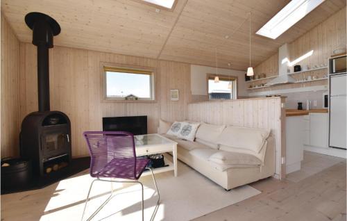Næs Casa | 4 Bedroom Cozy Home In Assens