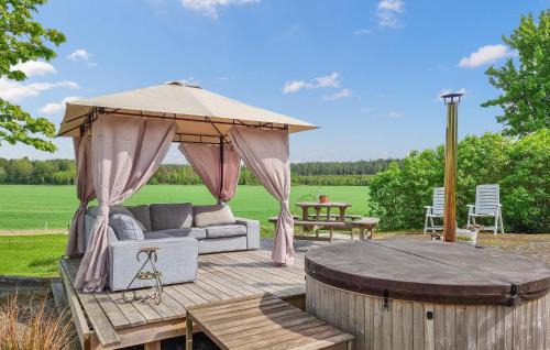 Grastorp Casa | 4 Bedroom Cozy Home In Flo